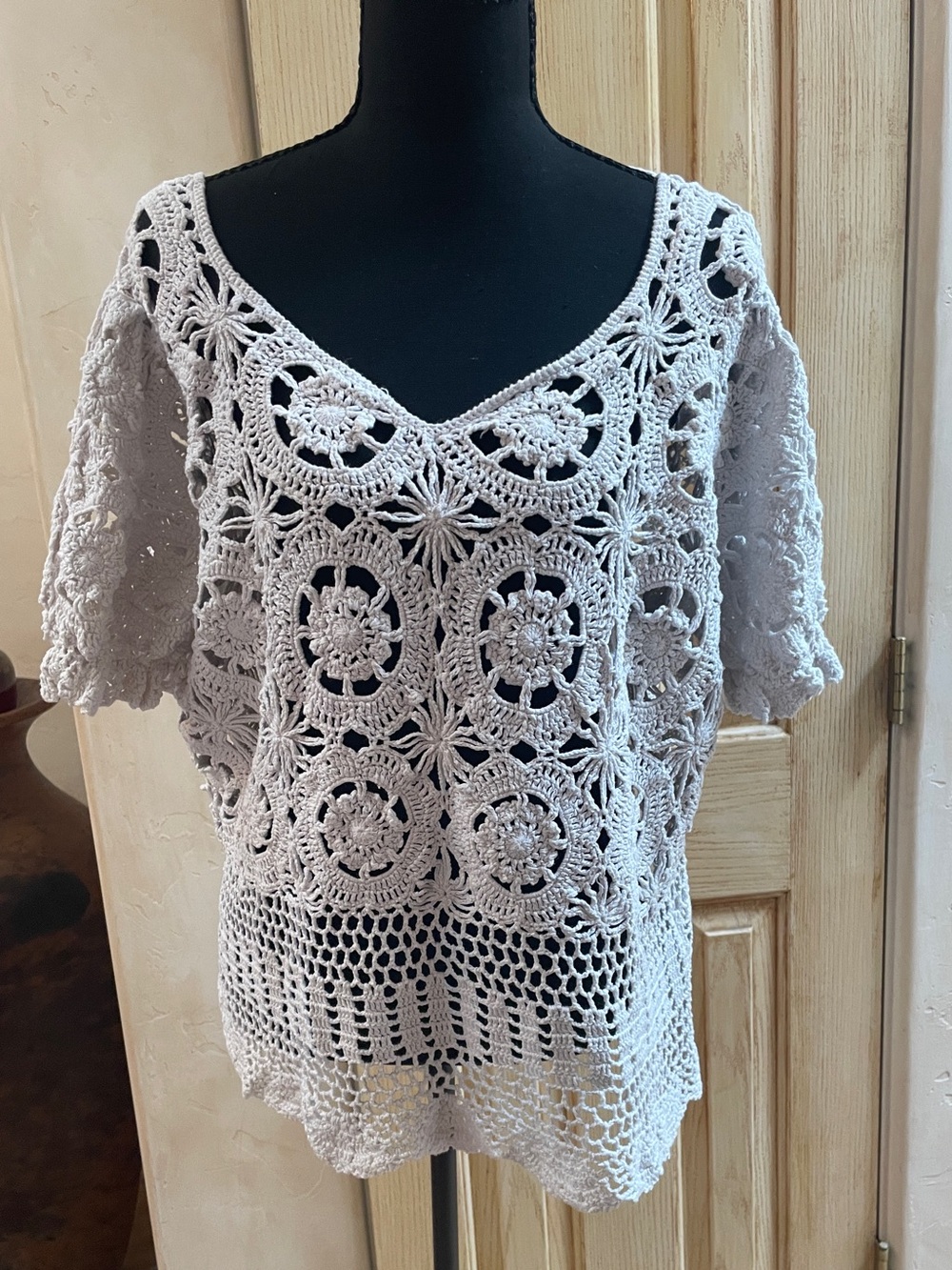 Cute cotton crochet sweater top